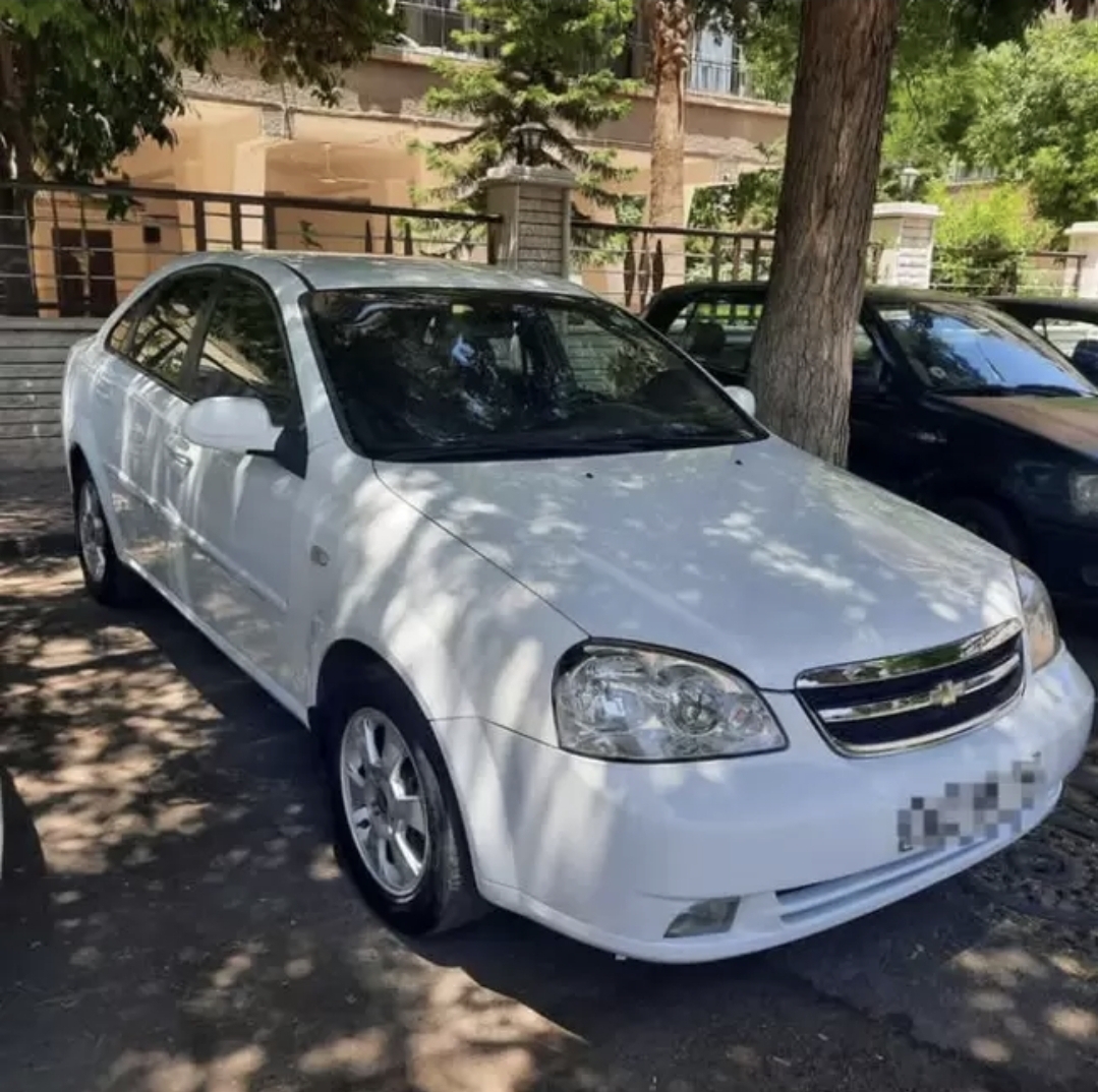 للبيع شفر اوبترا ٢٠١٠