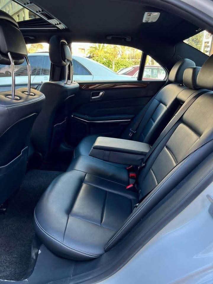 سيارة مرسيدس للبيع