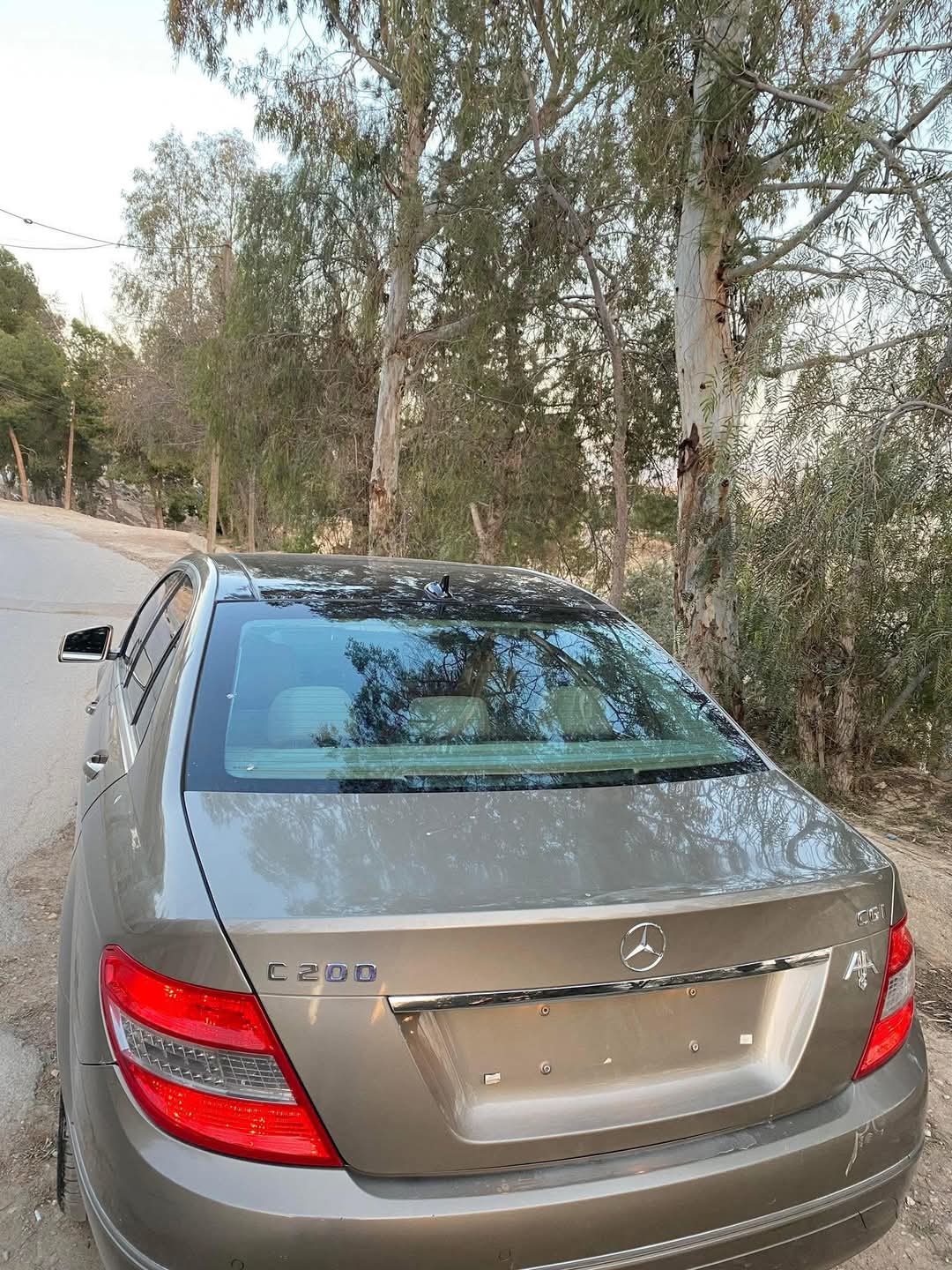 سيارة مرسيدس للبيع