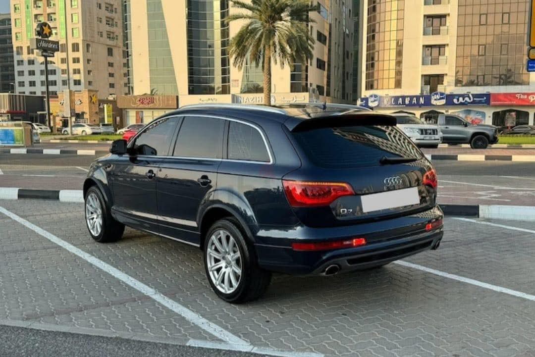 اودي Q7 كراوتر